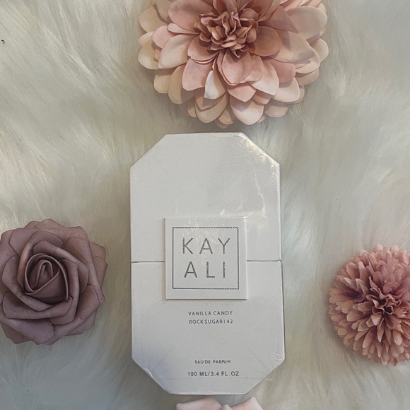 Kayali Other - Kayali Vanilla Candy Rock Sugar 42